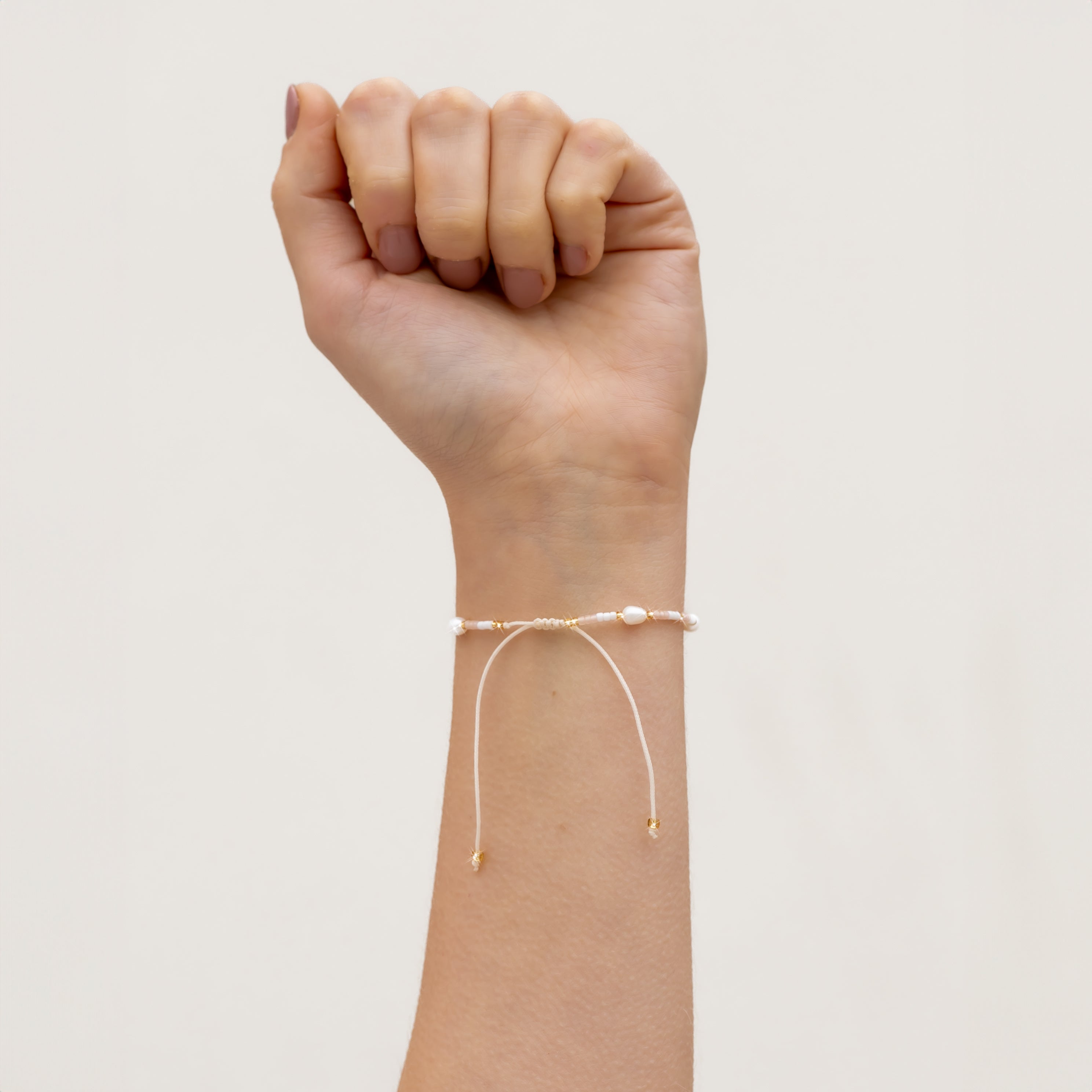 Light Pink Pearls Beaded String Bracelet