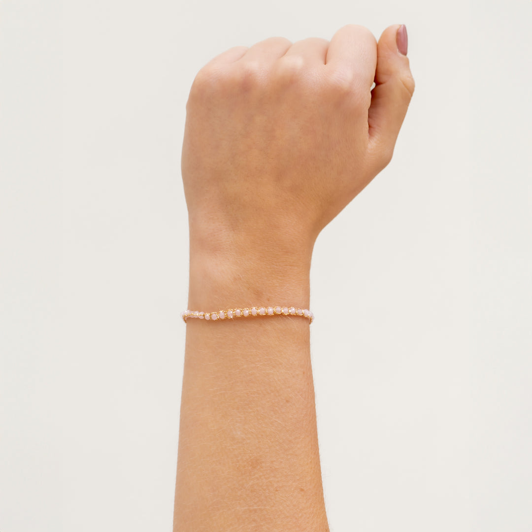 Rose Glow Beaded String Bracelet