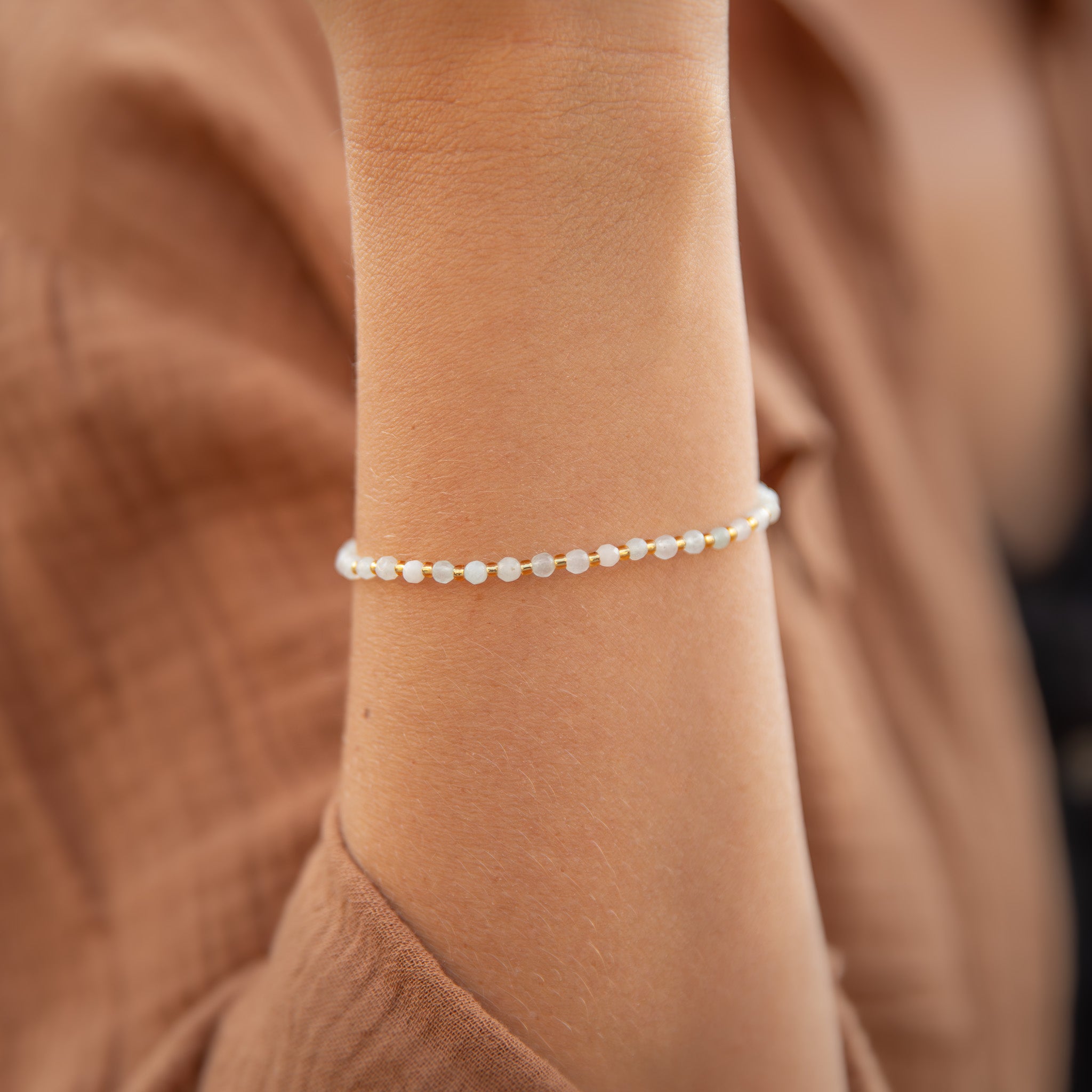 124- Clear QUARTZ