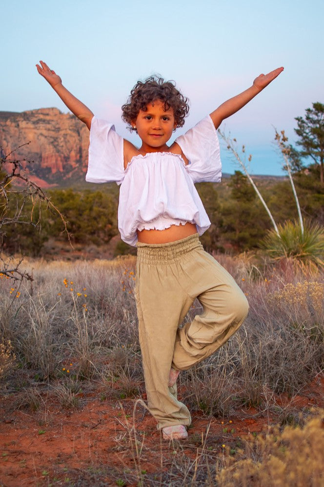 #color_kundalini-white