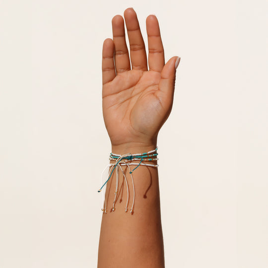 Island Glow Beaded String Bracelet