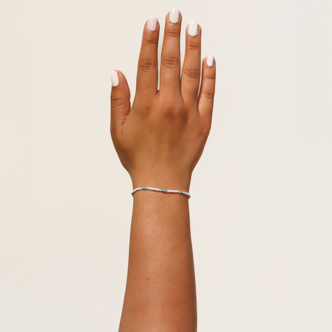 Island Glow Beaded String Bracelet