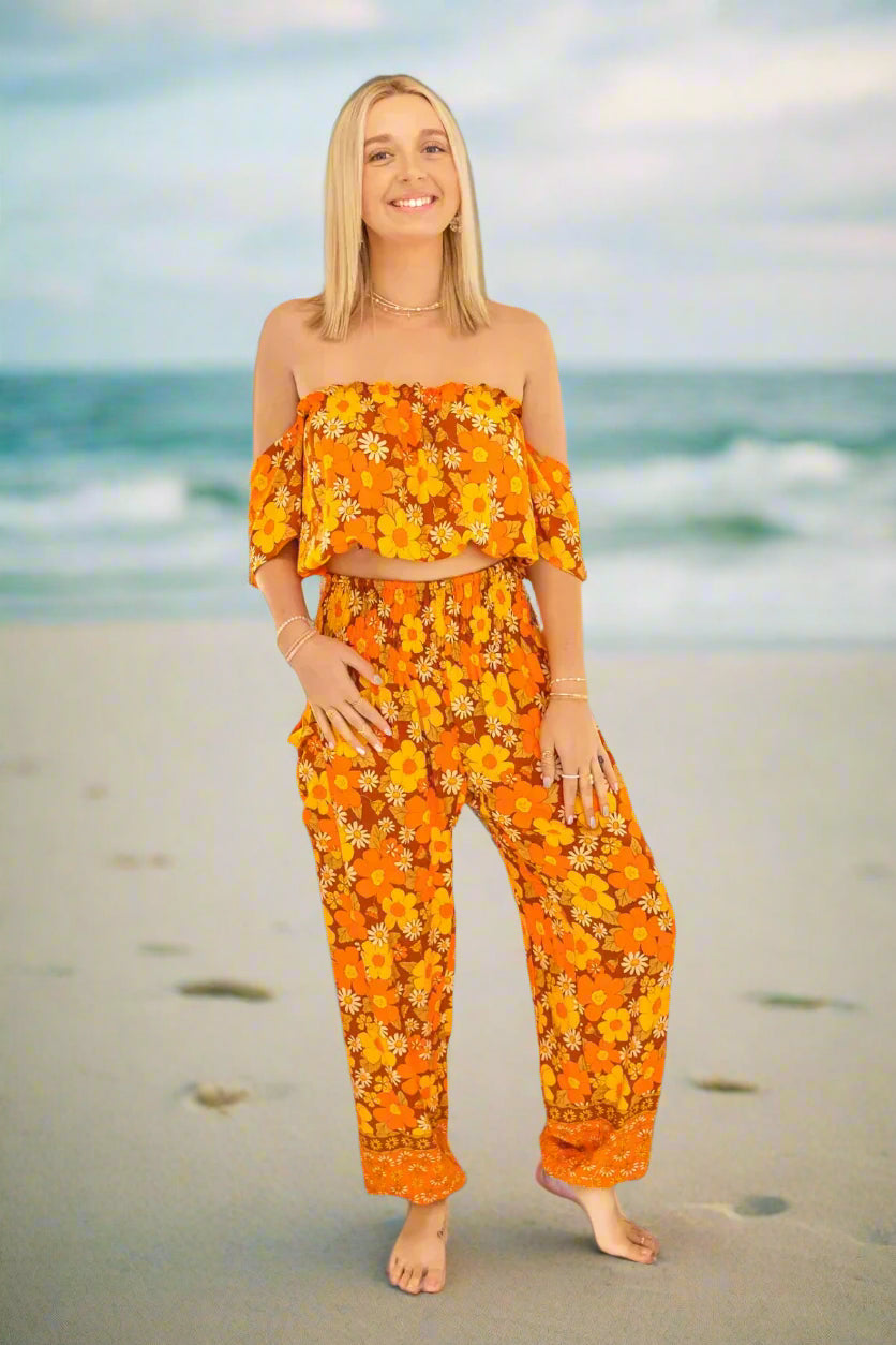70s orange flowers
